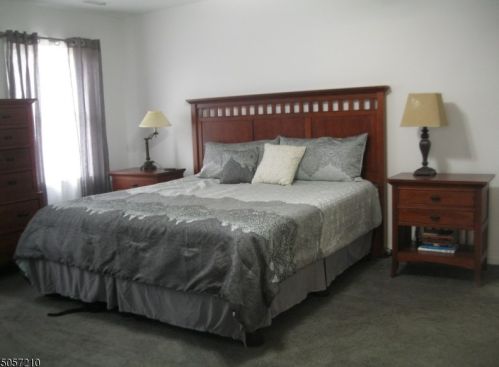 104 Haggerty Rd, Wantage NJ  07461-2707 exterior