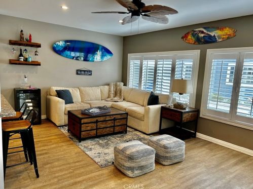 267 Revere Way, Newport Beach CA  92660-6160 exterior