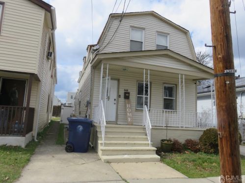 649 Cornell St, Perth Amboy, NJ 08861-2509