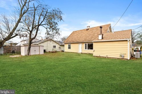 38 Bloomfield Ln, Willingboro NJ  08046-1513 exterior