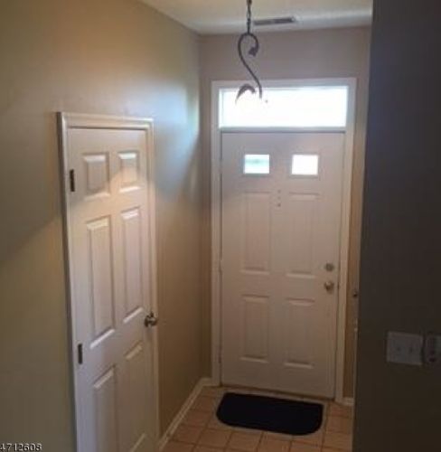 15 Timothy Ct, Morristown NJ  07960-2761 exterior