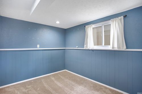 2829 Lexington Blvd, Mishawaka IN  46544-6109 exterior