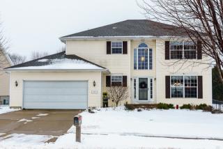 935 Hampshire Dr, Midway IA  52302-6616 exterior