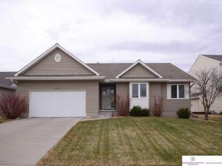 19701 Poppleton Ave, Omaha NE  68130-2951 exterior