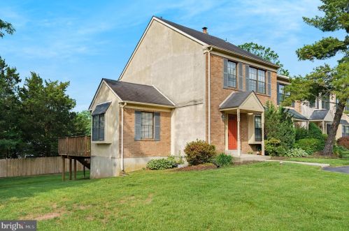 1904 Yorktown, Norristown, PA 19403-3527