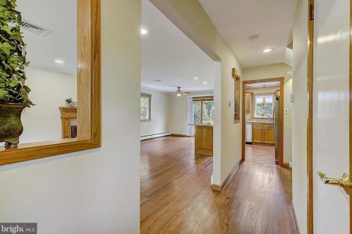 107 Bartholomew Rd, Berwyn PA  19312-1604 exterior