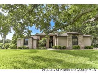 18631 Autumn Lake Blvd, Port Richey, FL 34667-6471