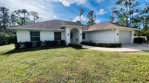 2540 27th Ave, Naples, FL 34120-7568