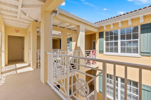 5520 Harbor Village Dr, Vero Beach, FL 32967-7310