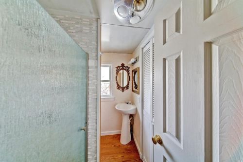 39 Cardinal Way, Santa Rosa CA  95409-4108 exterior