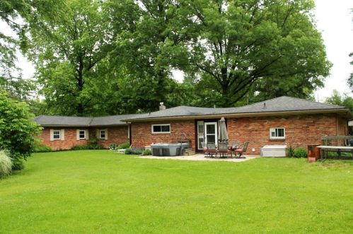 3729 Oakwood Dr, Amelia OH  45102-1219 exterior