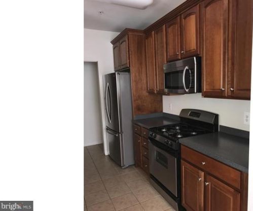 13067 Marcey Creek Rd, Herndon, VA 20171-4810