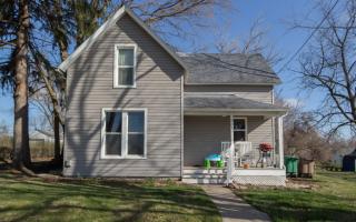 901 School Ave, Norwalk IA  50211-1533 exterior