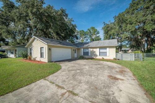 1730 Yorktown Ave, Titusville, FL 32796-4204