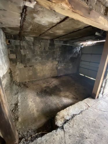 419 Maytide St, Pittsburgh PA  15227-1847 exterior