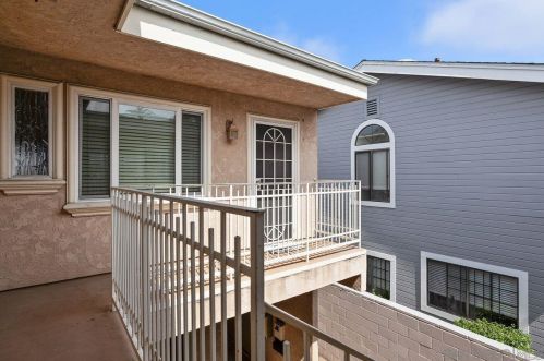 4070 Morrell St, San Diego CA 92109-6278 exterior