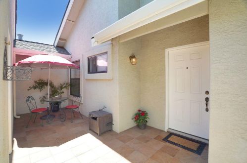 2160 Bayo Claros Cir, Morgan Hill CA  95037-7006 exterior