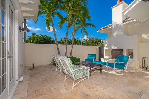 1215 Crestwood Dr, Delray Beach FL  33483-7211 exterior