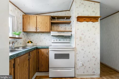 155 Whippoorwill Way, West Deptford NJ  08051-1383 exterior