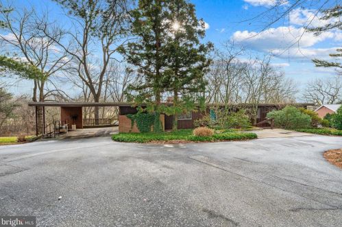 126 Lincoln Ter, Norristown, PA 19403-3318
