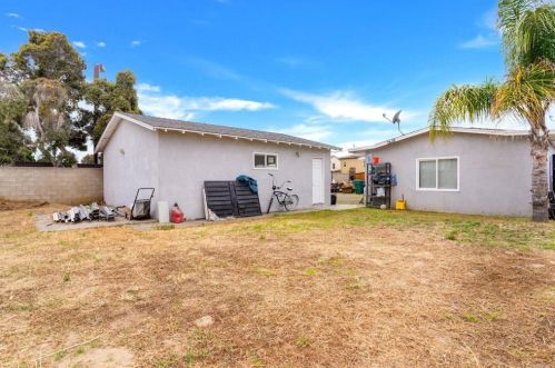 1061 18th St, San Diego CA 92154-1901 exterior