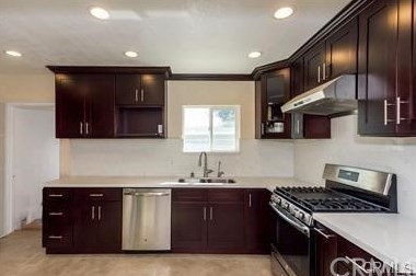 5542 Kingman Ave, Buena Park, CA 90621-1918