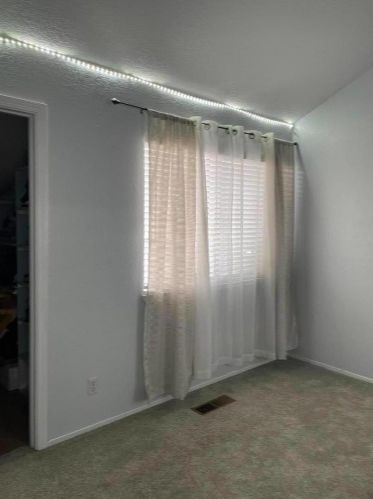 831 Nash Rd, Hollister CA  95023-5420 exterior