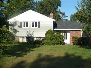 4097 Susan Dr, Buffalo, NY 14221-7319