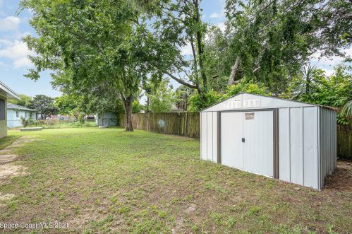 1890 White Sands Dr, Titusville FL  32780-4652 exterior