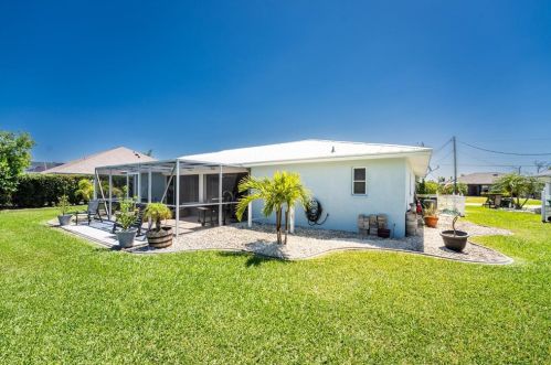 33 Bunker Cir, Placida FL  33947-2109 exterior