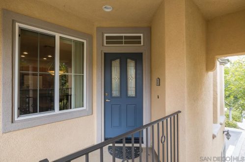 10804 Serafina Ln, San Diego, CA 92128-5639