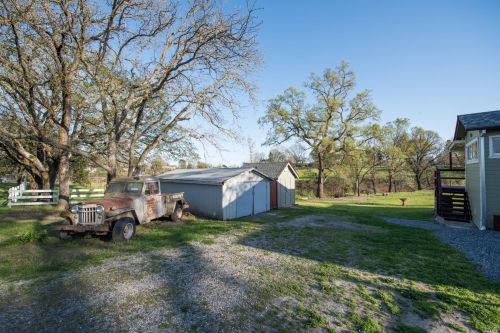 1983 Olivet Rd, Santa Rosa CA  95401-3810 exterior