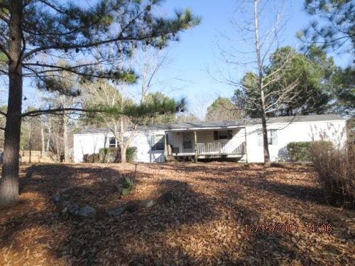 2588 Strayleaf Rd, Parker Crossroads, TN 38388-8438