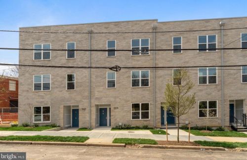 2527 Minnesota Ave, Washington, DC 20020-6711