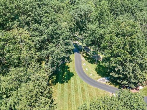 9 Amalfi Dr, Cortlandt Manor, NY 10567-7015