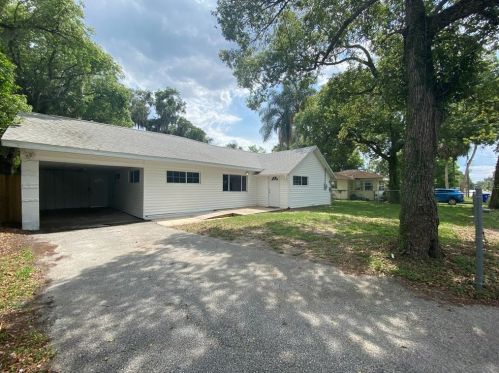 106 Rosehill Ave, Deland, FL 32724-2346