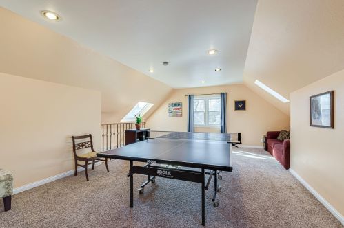 2526 Bartlett Ave, Milwaukee WI 53211-3952 exterior