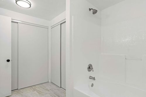 30669 Southern Cross Rd, Temecula CA  92592-3249 exterior