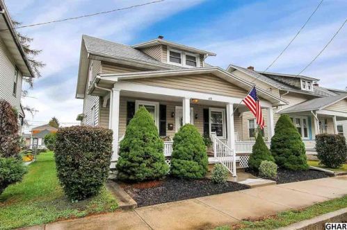 418 High St, Hummelstown, PA 17036-1901