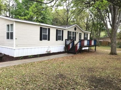 60 Richland Rd, Crawfordville, FL 32327-5214