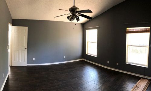 4212 Boca Woods Dr, Orlando, FL 32826-2610