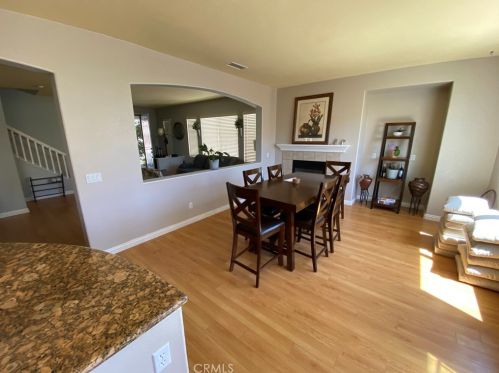 1323 Burdock St, Beaumont CA  92223-8301 exterior