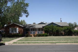2202 30th St, Lubbock, TX 79411-1712