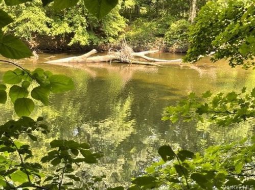 140 Main St, Port Jervis NY  12771-2114 exterior