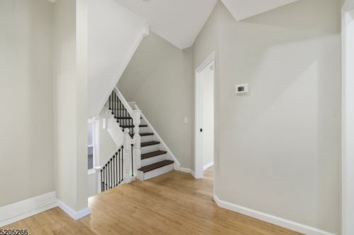 215 Rutledge Ave, East Orange NJ  07017-4911 exterior