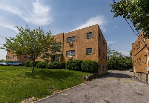 3314 Camvic Ter, Cincinnati, OH 45211-3669