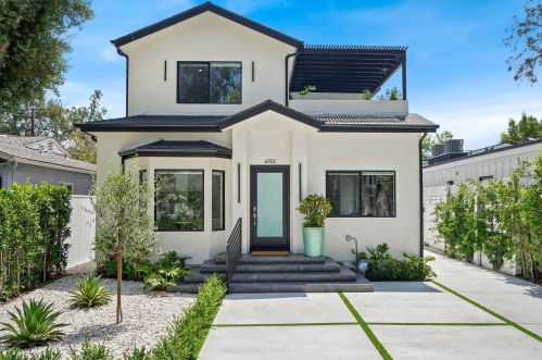 4552 Ethel Ave, North Hollywood CA  91605-4703 exterior