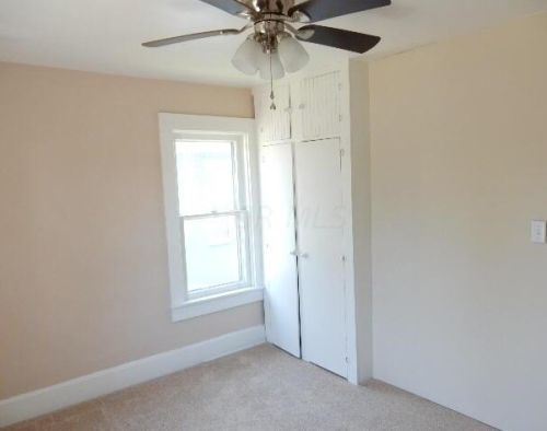 1001 Chestnut St, Mount Vernon OH  43050-2819 exterior