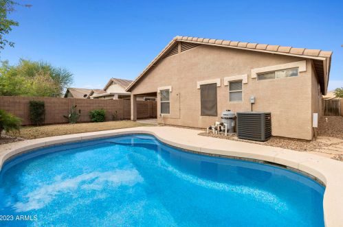 4231 Sundance Ave, Gilbert AZ 85297-6623 exterior