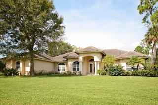 115 Squire Dr, West Palm Beach, FL 33414-4064